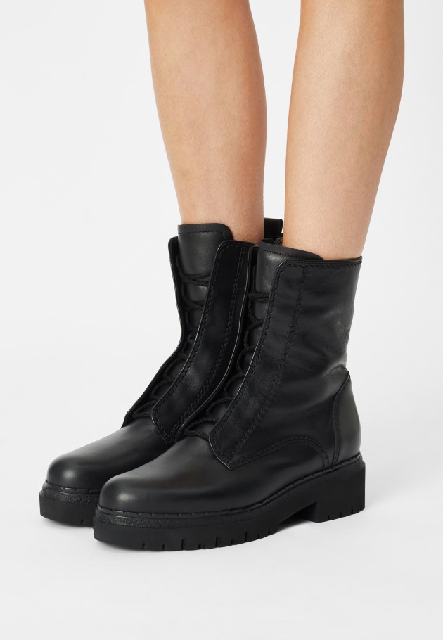 Altsilber Gabor Platform Ankle Boots