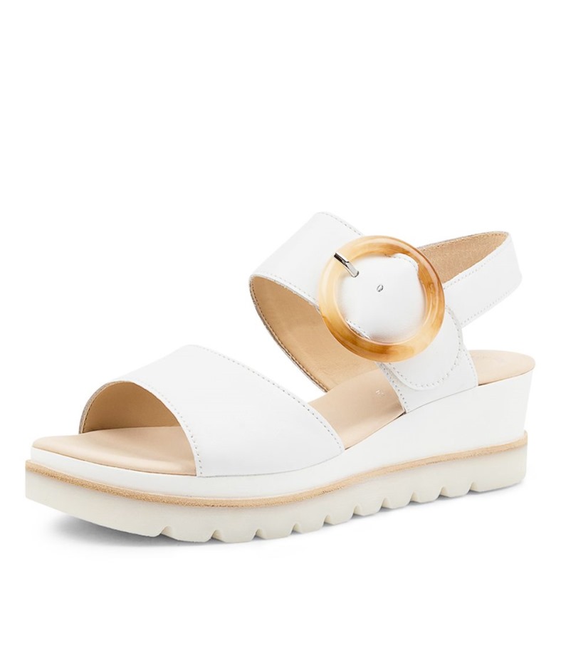 Betty Weiss Gabor En Cuir