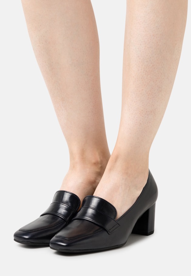 Dust Gabor Lace-Up Ankle Boots