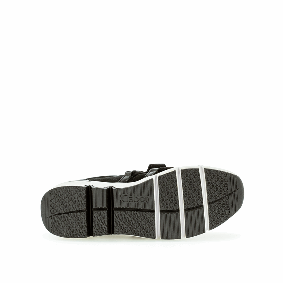 Entraîneur Noir Gabor