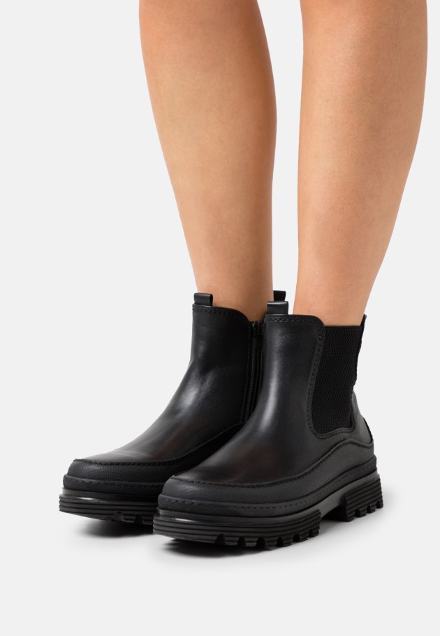 Gabor Black Classic Ankle Boots