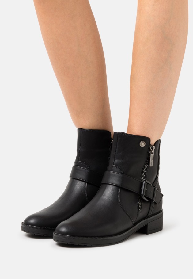 Gabor Black Cowboy/Biker Ankle Boot