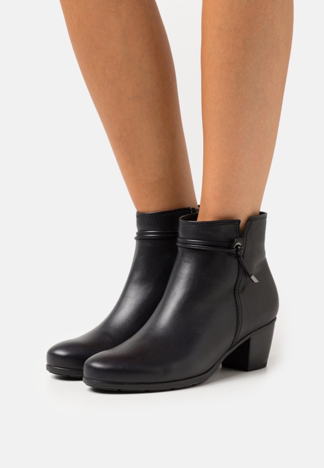 Gabor Classic Ankle Boots Black
