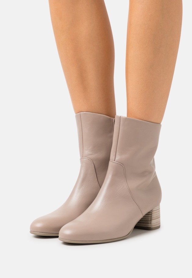 Gabor Classic Ankle Boots Taupe