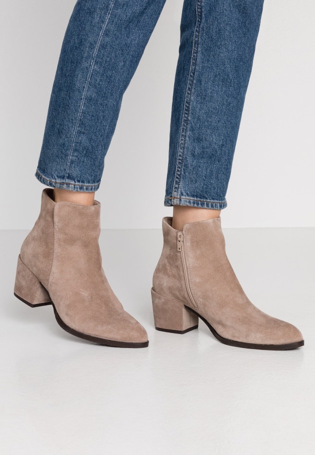 Gabor Classic Ankle Boots Taupe
