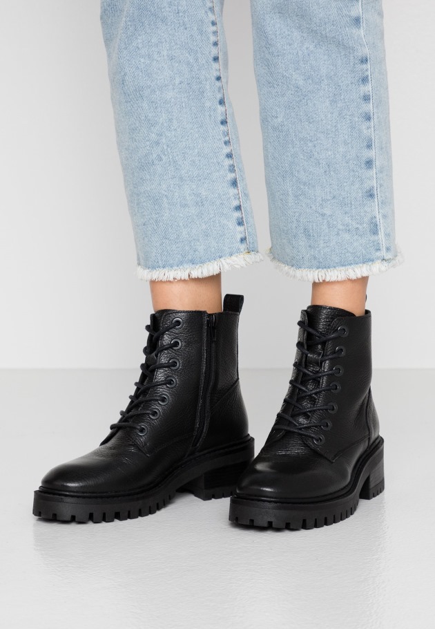 Gabor Lace-Up Ankle Boots Black Women