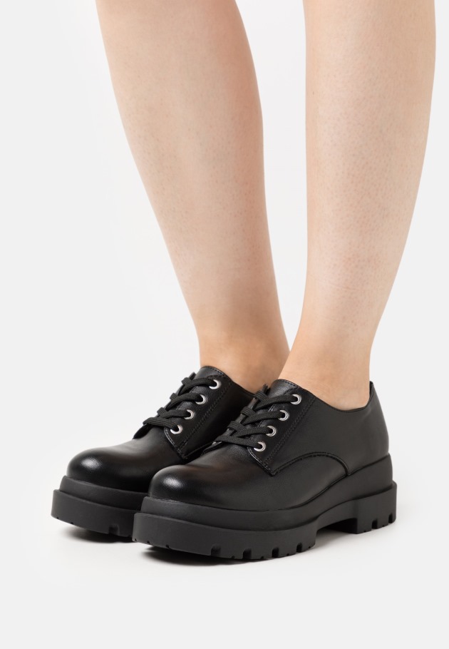 Gabor Leona Noir Vintage - Talons à Lacets