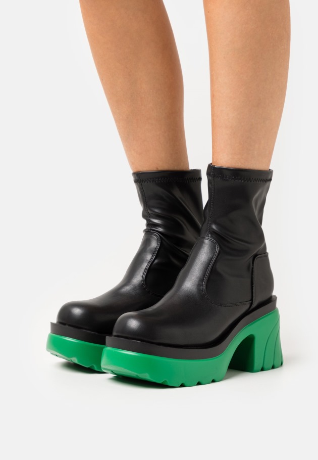 Gabor Platform Boots Rosso