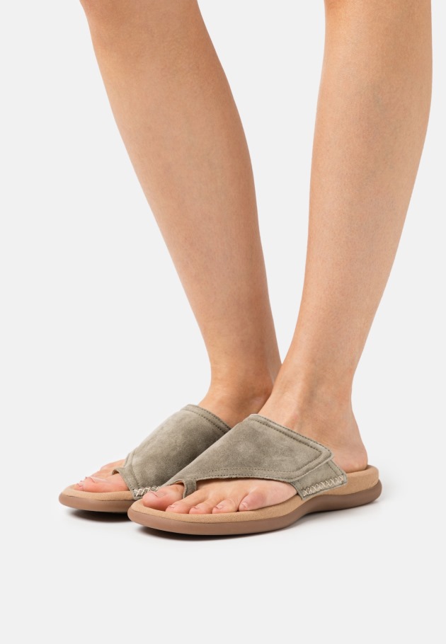 Gabor Sandales à Barre En T Bleu Nuit