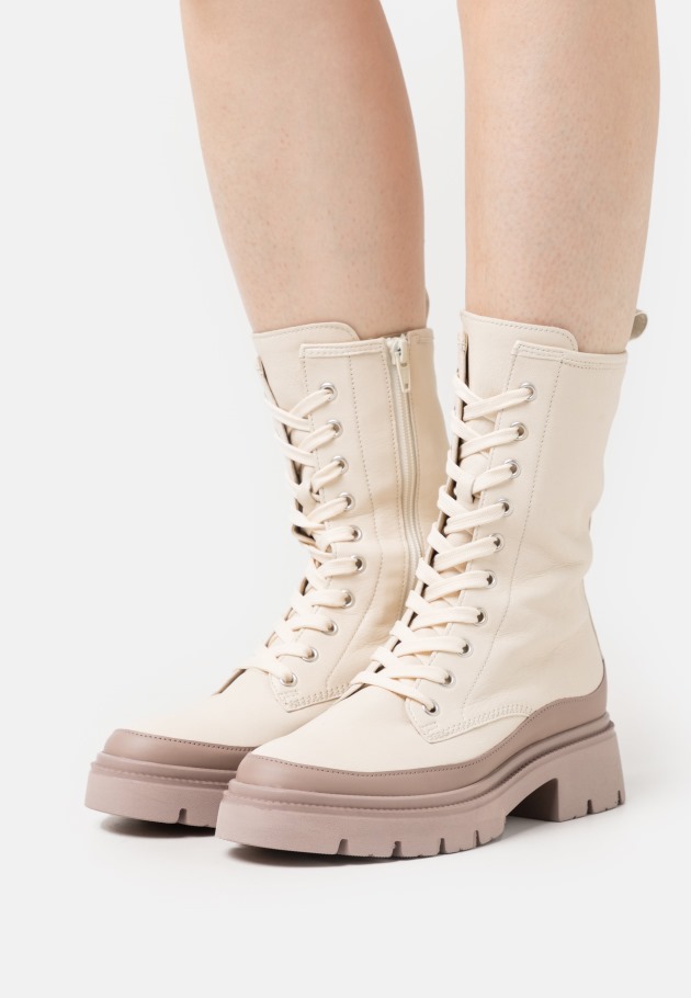 Gaborlace-Up Ankle Boots Panna