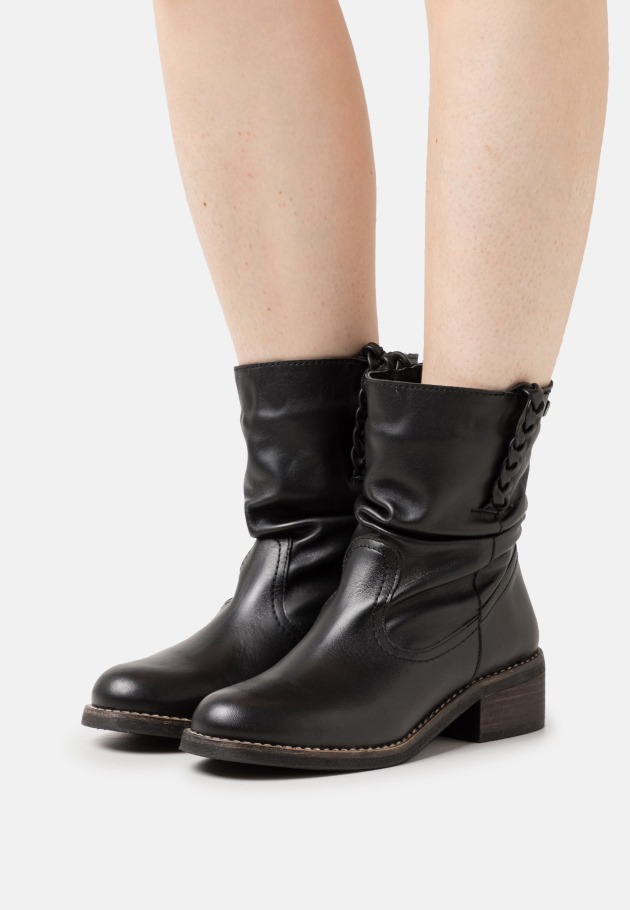 Grey Gabor Cowboy/Biker Ankle Boot