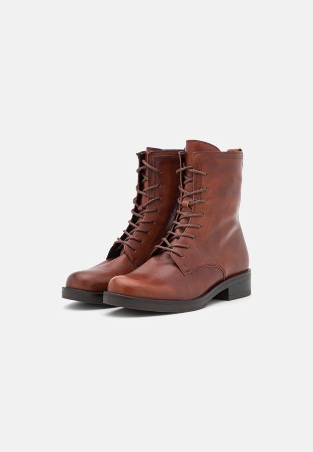 Lace-Up Ankle Boots Gabor Sattel