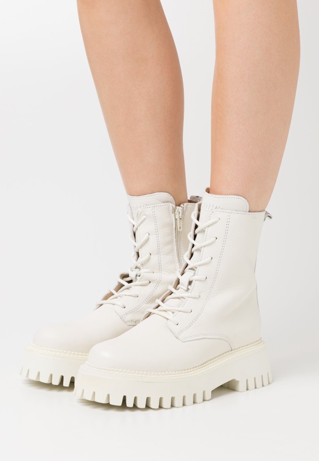 Lace-Up Ankle Boots Panna Gabor
