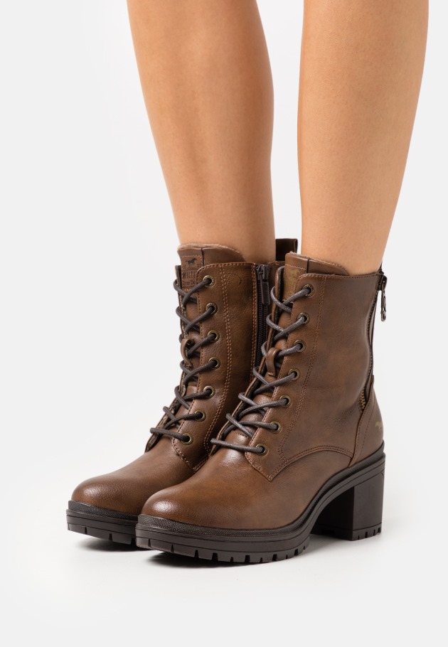 Lace-Up Ankle Boots Whisky Gabor