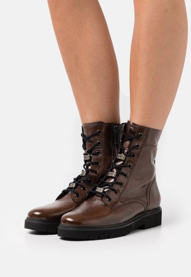 Pepper Gabor Lace-Up Ankle Boots