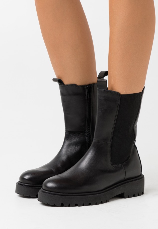 Platform Boots Black Gabor