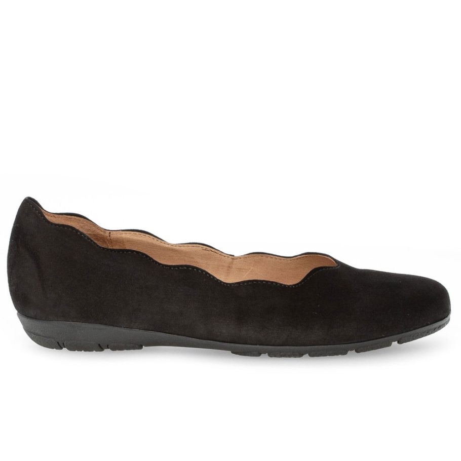 Resist Ladies Shoes Black Suede Gabor