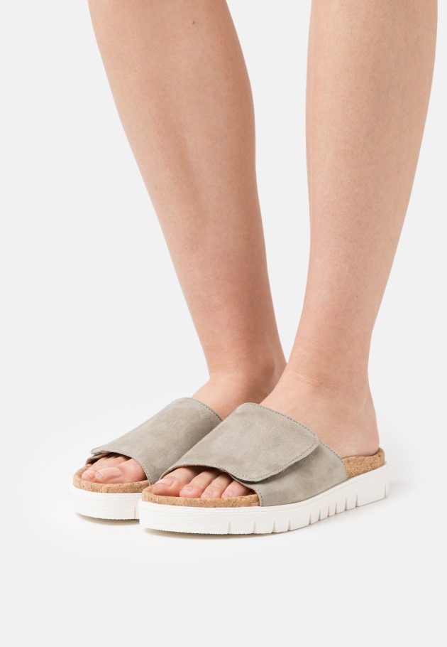 Sandales T-bar Gabor Gris