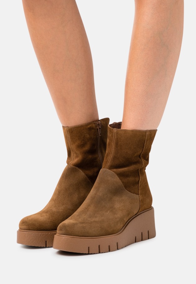 Women Platform Ankle Boots Gabor Black